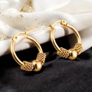 🆕️18K Gold Plated Hoop Earrings with Textured Accents - Chic, Dainty & Timeless